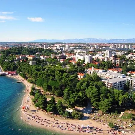 In With Sea View, Balcony, Air Conditioning, Wifi