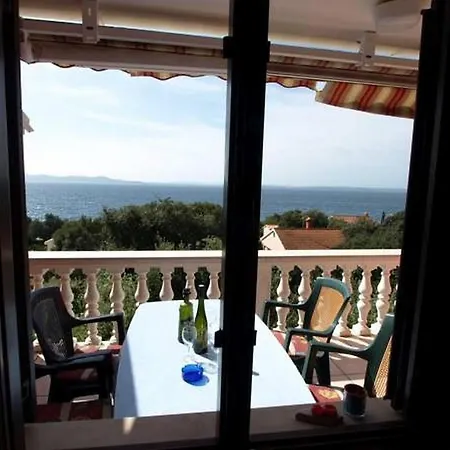 In With Sea View, Balcony, Air Conditioning, Wifi *